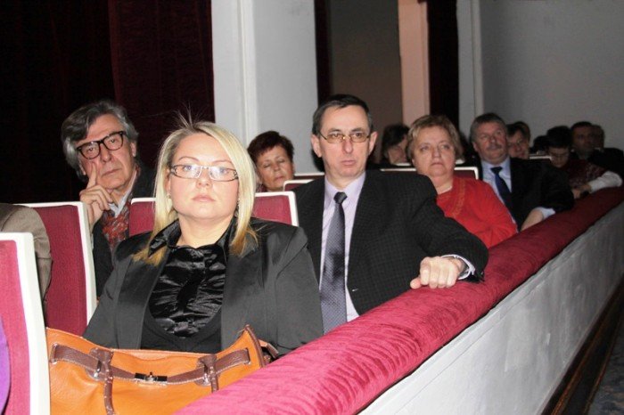 noworocznie-w-teatrze-im-c-k-norwida-foto-44165