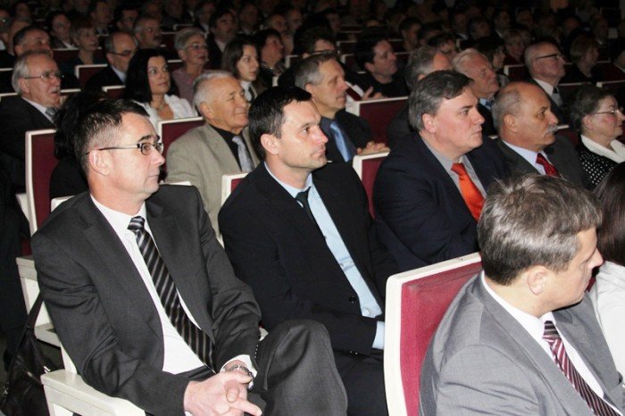 noworocznie-w-teatrze-im-c-k-norwida-foto-44165