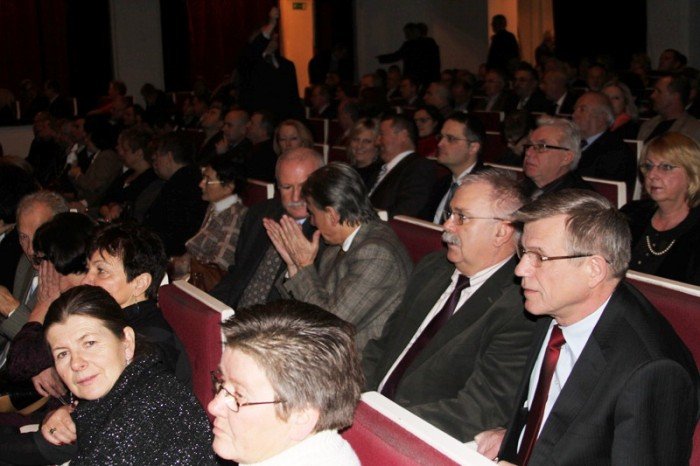 noworocznie-w-teatrze-im-c-k-norwida-foto-44165
