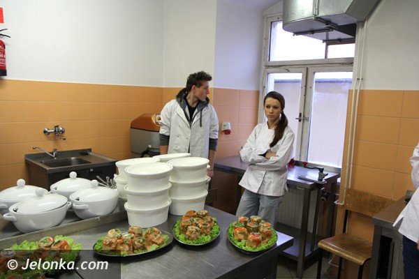 supernowoczesne-wyposazenie-i-sale-w-jeleniogorskich-szkoach-foto-44250