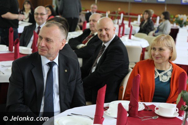 supernowoczesne-wyposazenie-i-sale-w-jeleniogorskich-szkoach-foto-44250