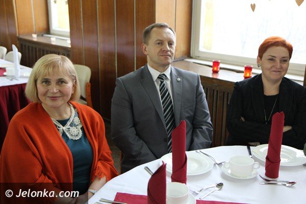 supernowoczesne-wyposazenie-i-sale-w-jeleniogorskich-szkoach-foto-44250