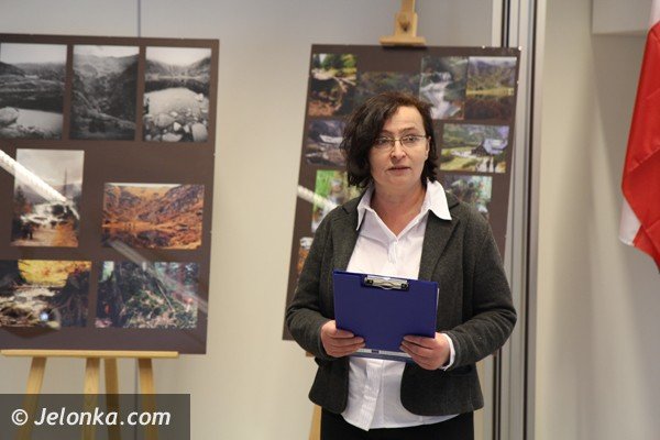 jeleniogorska-modziez-poznaje-pereki-regionu-i-zdobywa-medale-foto-44322