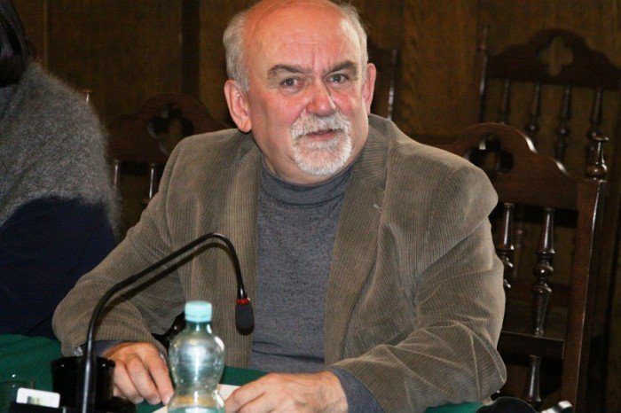 pis-woda-jednak-podrozeje-prezydent-zawia-kama-foto-44359