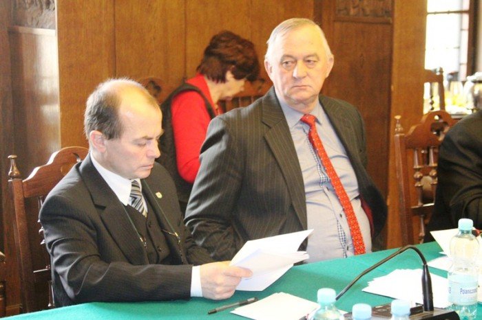 pis-woda-jednak-podrozeje-prezydent-zawia-kama-foto-44359