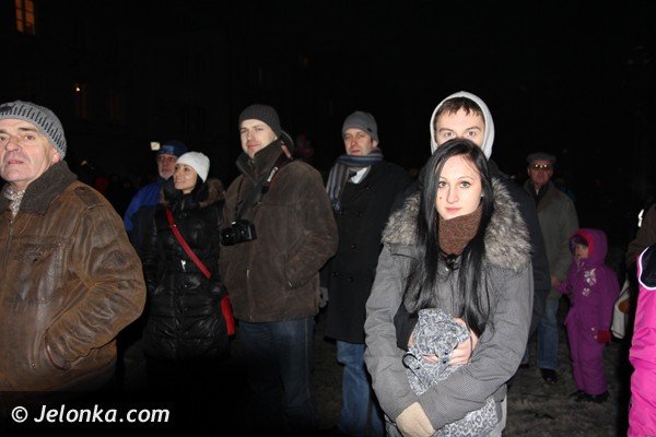 festiwal-swiata-w-jeleniej-gorze-rynek-rozbysna-mnostwem-barw-foto-44383