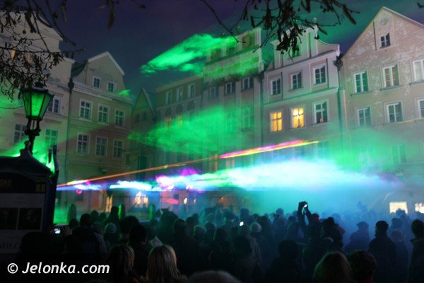 festiwal-swiata-w-jeleniej-gorze-rynek-rozbysna-mnostwem-barw-foto-44383