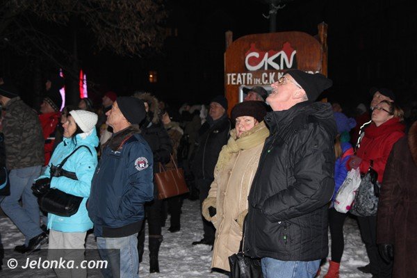 festiwal-swiata-w-jeleniej-gorze-rynek-rozbysna-mnostwem-barw-foto-44383