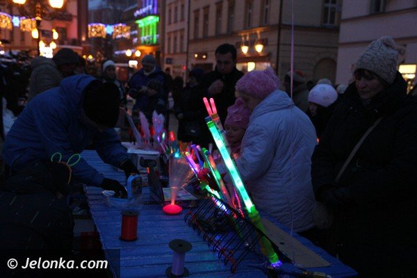 uny-ogni-i-barw-podczas-karkonoskiego-festiwalu-swiata-w-cieplicach-foto-44408