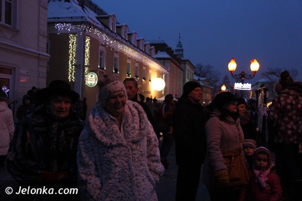 uny-ogni-i-barw-podczas-karkonoskiego-festiwalu-swiata-w-cieplicach-foto-44408