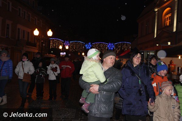 uny-ogni-i-barw-podczas-karkonoskiego-festiwalu-swiata-w-cieplicach-foto-44408