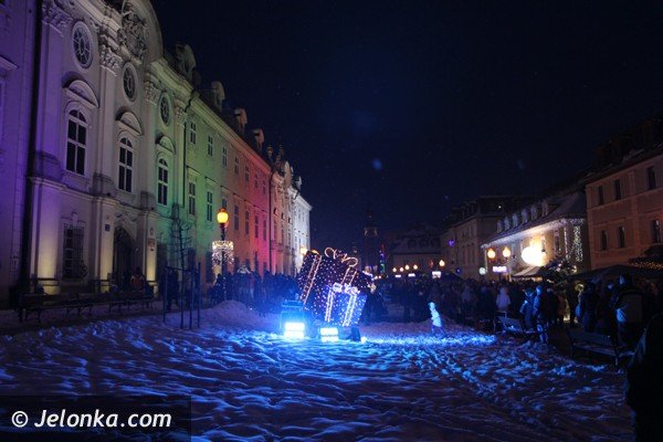 uny-ogni-i-barw-podczas-karkonoskiego-festiwalu-swiata-w-cieplicach-foto-44408