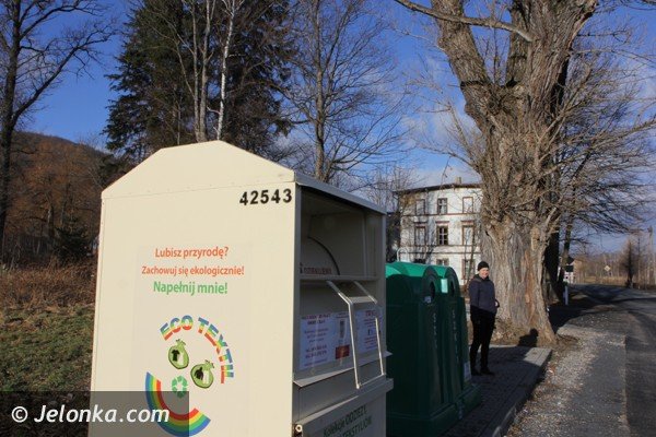 dymy-z-ponacych-kontenerow-na-smieci-w-zachemiu-truja-mieszkancow-nie-ma-na-to-rady-foto-44488