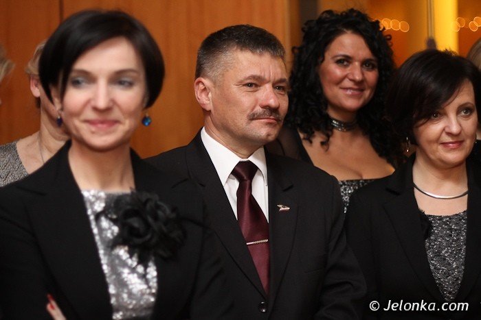 zbierali-pieniadze-dla-zdolnej-modziezy-na-xvii-balu-charytatywnym-im-jerzego-szmajdzinskiego-foto-44512