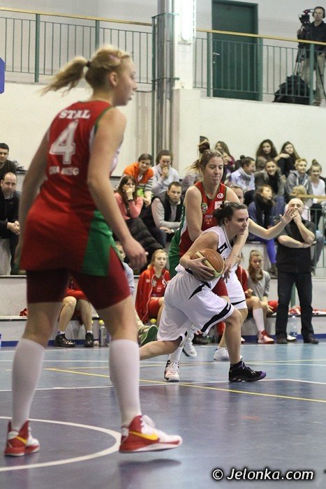 dziurawy-dach-odra-na-parkiecie-foto-44517