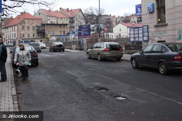 kierowcy-dziury-w-drogach-ze-az-strach-foto-44537