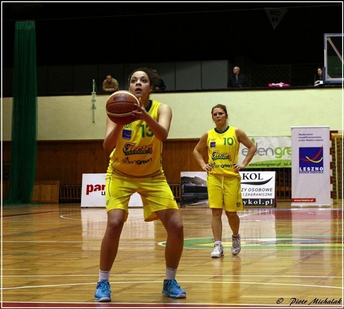 galeria-zdjec-ze-zwycieskiego-meczu-koszykarek-karkonoszy-foto-44574