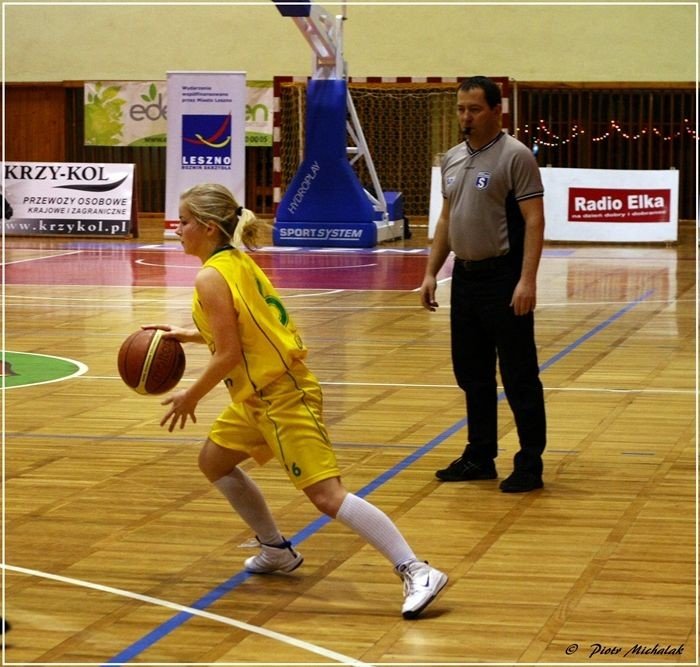 galeria-zdjec-ze-zwycieskiego-meczu-koszykarek-karkonoszy-foto-44574