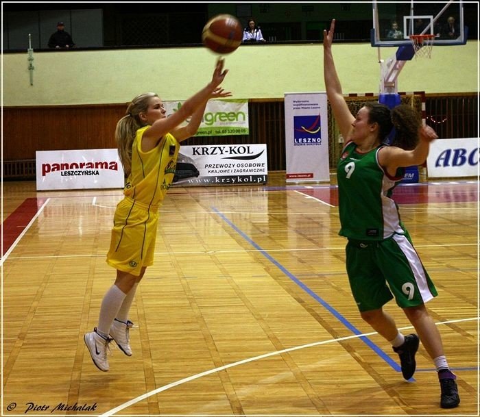 galeria-zdjec-ze-zwycieskiego-meczu-koszykarek-karkonoszy-foto-44574