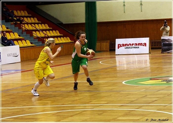 galeria-zdjec-ze-zwycieskiego-meczu-koszykarek-karkonoszy-foto-44574