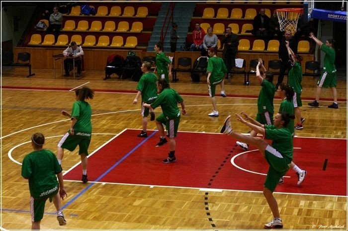 galeria-zdjec-ze-zwycieskiego-meczu-koszykarek-karkonoszy-foto-44574