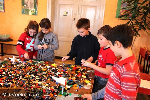 jest-super-czyli-lego-i-inne-atrakcje-na-zimowisku-w-mdk-foto-44585