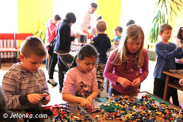 jest-super-czyli-lego-i-inne-atrakcje-na-zimowisku-w-mdk-foto-44585