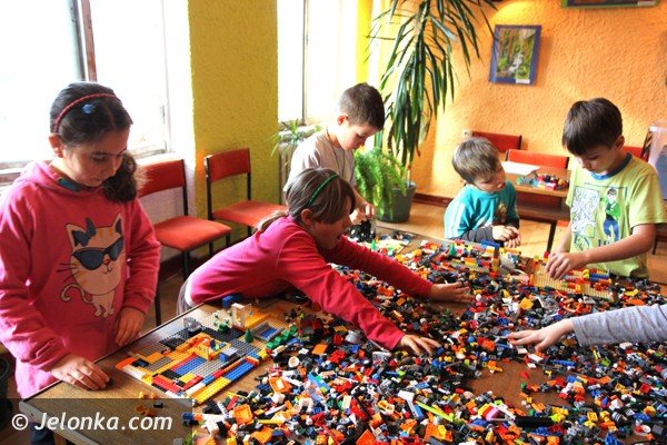 jest-super-czyli-lego-i-inne-atrakcje-na-zimowisku-w-mdk-foto-44585