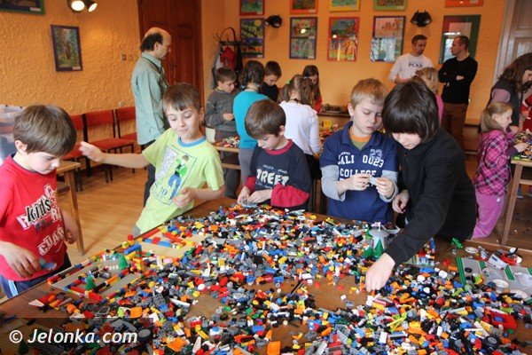 jest-super-czyli-lego-i-inne-atrakcje-na-zimowisku-w-mdk-foto-44585