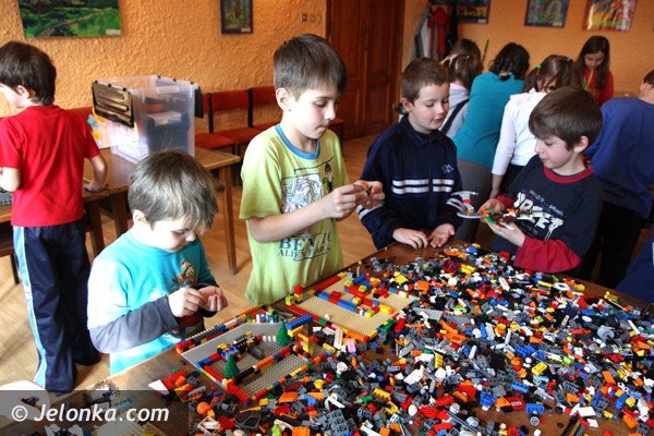 jest-super-czyli-lego-i-inne-atrakcje-na-zimowisku-w-mdk-foto-44585