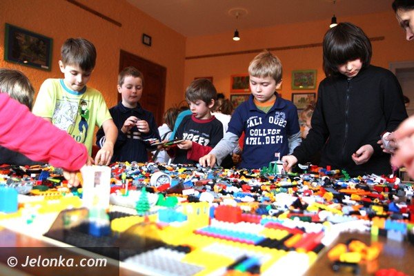 jest-super-czyli-lego-i-inne-atrakcje-na-zimowisku-w-mdk-foto-44585
