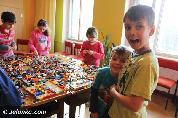 jest-super-czyli-lego-i-inne-atrakcje-na-zimowisku-w-mdk-foto-44585