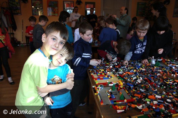 jest-super-czyli-lego-i-inne-atrakcje-na-zimowisku-w-mdk-foto-44585