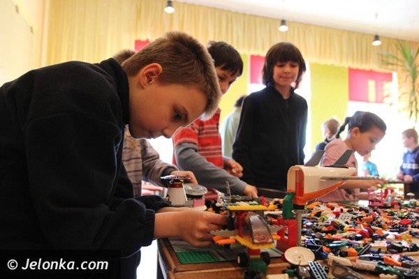 jest-super-czyli-lego-i-inne-atrakcje-na-zimowisku-w-mdk-foto-44585