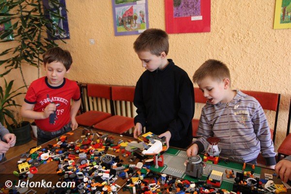 jest-super-czyli-lego-i-inne-atrakcje-na-zimowisku-w-mdk-foto-44585