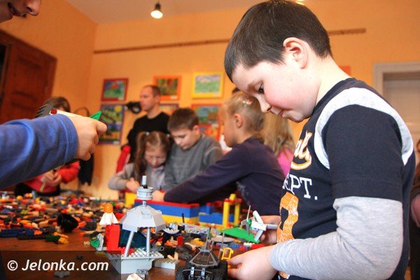 jest-super-czyli-lego-i-inne-atrakcje-na-zimowisku-w-mdk-foto-44585