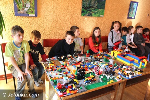 jest-super-czyli-lego-i-inne-atrakcje-na-zimowisku-w-mdk-foto-44585