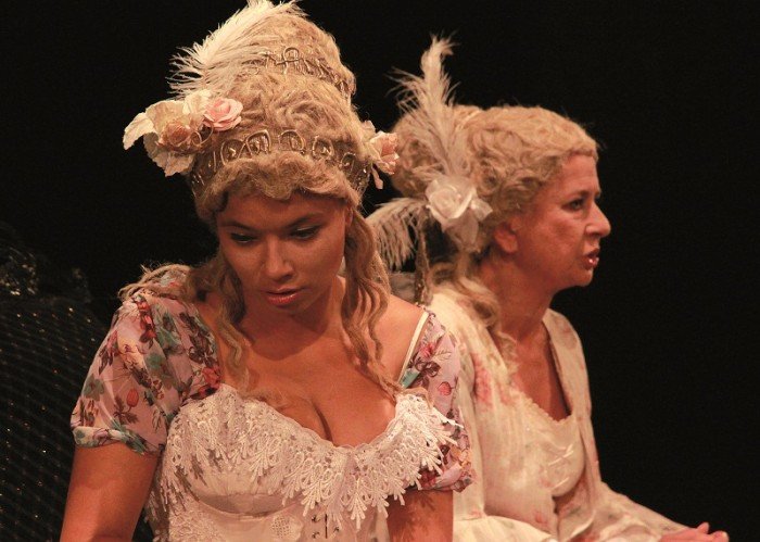 dancing-w-kwaterze-hitlera-i-madame-de-sade-na-weekend-w-norwidzie-foto-44586