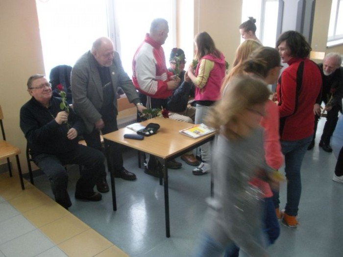 niepenosprawni-na-warsztatach-w-gimnazjum-im-ratownikow-gorskich-foto-44602