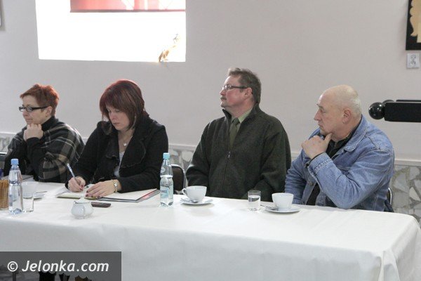michaowice-chca-sie-odaczyc-od-piechowic-mieszkancy-widza-w-tym-szanse-na-rozwoj-foto-44635