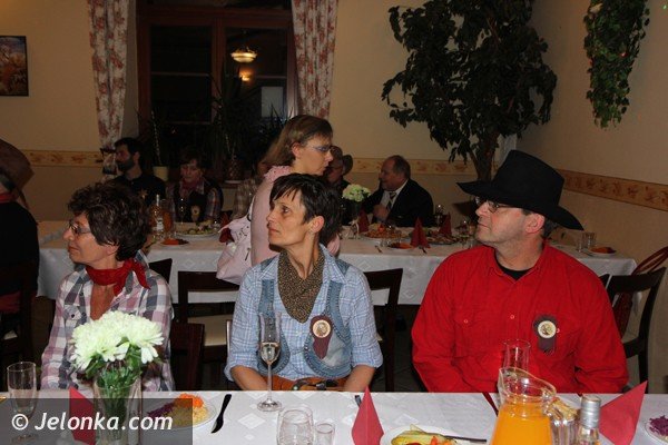 niepenosprawni-bawili-sie-swietnie-na-balu-country-w-mysakowicach-foto-44637