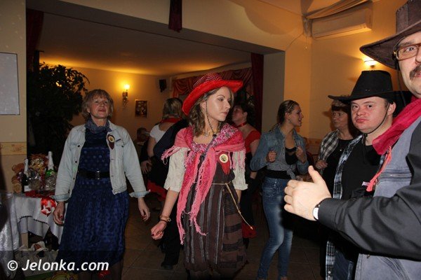 niepenosprawni-bawili-sie-swietnie-na-balu-country-w-mysakowicach-foto-44637