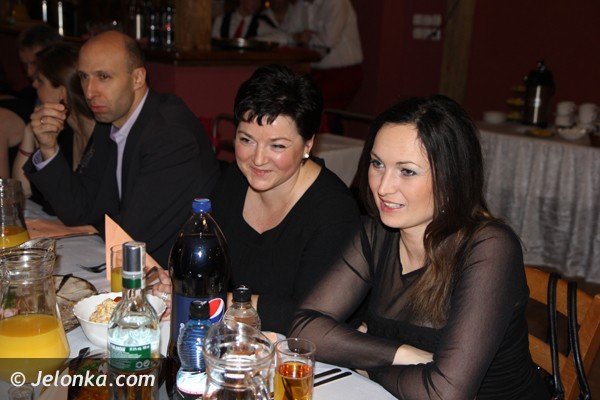 oddali-serca-na-balu-charytatywnym-uczniom-szkoy-w-mysakowicach-foto-44646