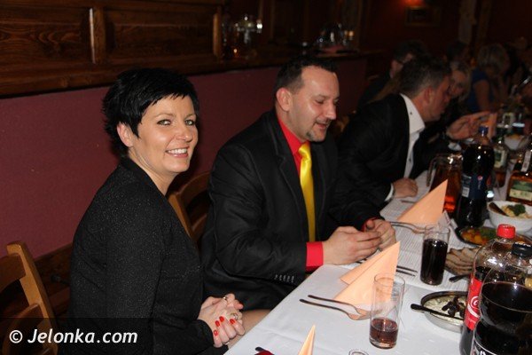 oddali-serca-na-balu-charytatywnym-uczniom-szkoy-w-mysakowicach-foto-44646