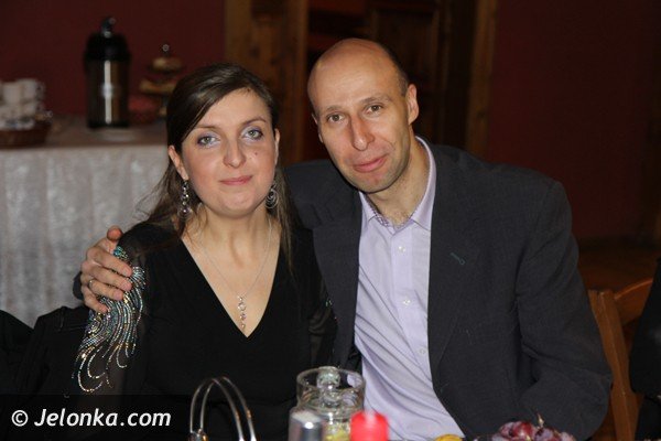 oddali-serca-na-balu-charytatywnym-uczniom-szkoy-w-mysakowicach-foto-44646