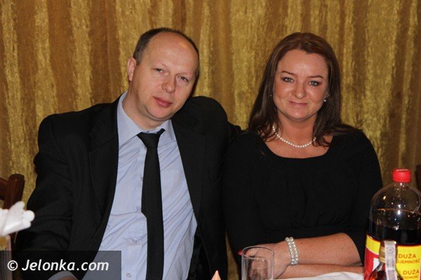 oddali-serca-na-balu-charytatywnym-uczniom-szkoy-w-mysakowicach-foto-44646