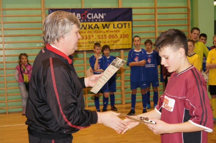 miedz-legnica-triumfuje-w-jeleniogorskim-turnieju-trampkarzy-modszych-foto-44672