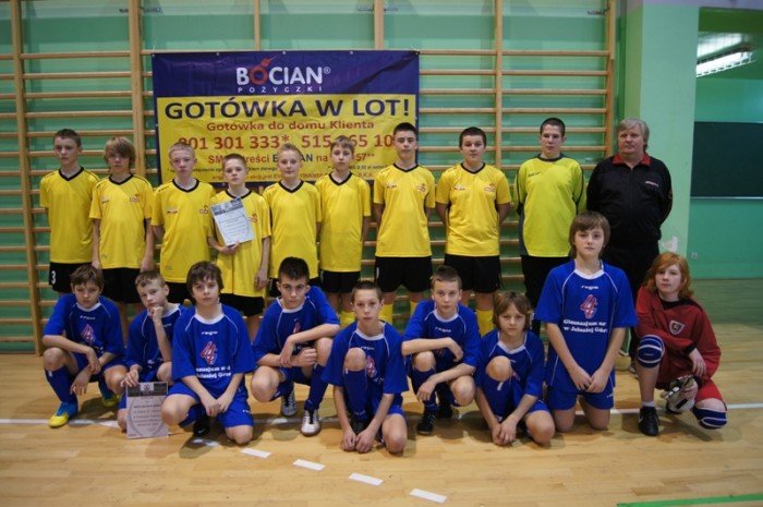 miedz-legnica-triumfuje-w-jeleniogorskim-turnieju-trampkarzy-modszych-foto-44672