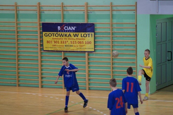 miedz-legnica-triumfuje-w-jeleniogorskim-turnieju-trampkarzy-modszych-foto-44672