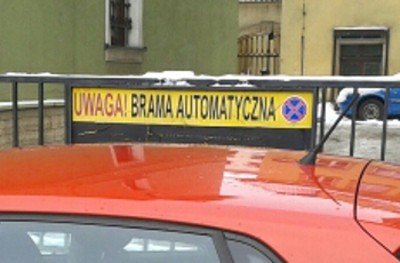 zablokowaa-brame-przy-ul-bankowej-foto-44784